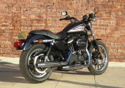 Harley-Davidson XL 883 R Sportster